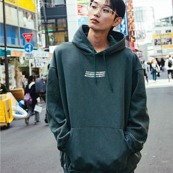 HOKURO ZORO NOTHING HAPPENED VINTAGE HOODIE Green Graphic Print‎ Hoodie M Nwt - Picture 3 of 7